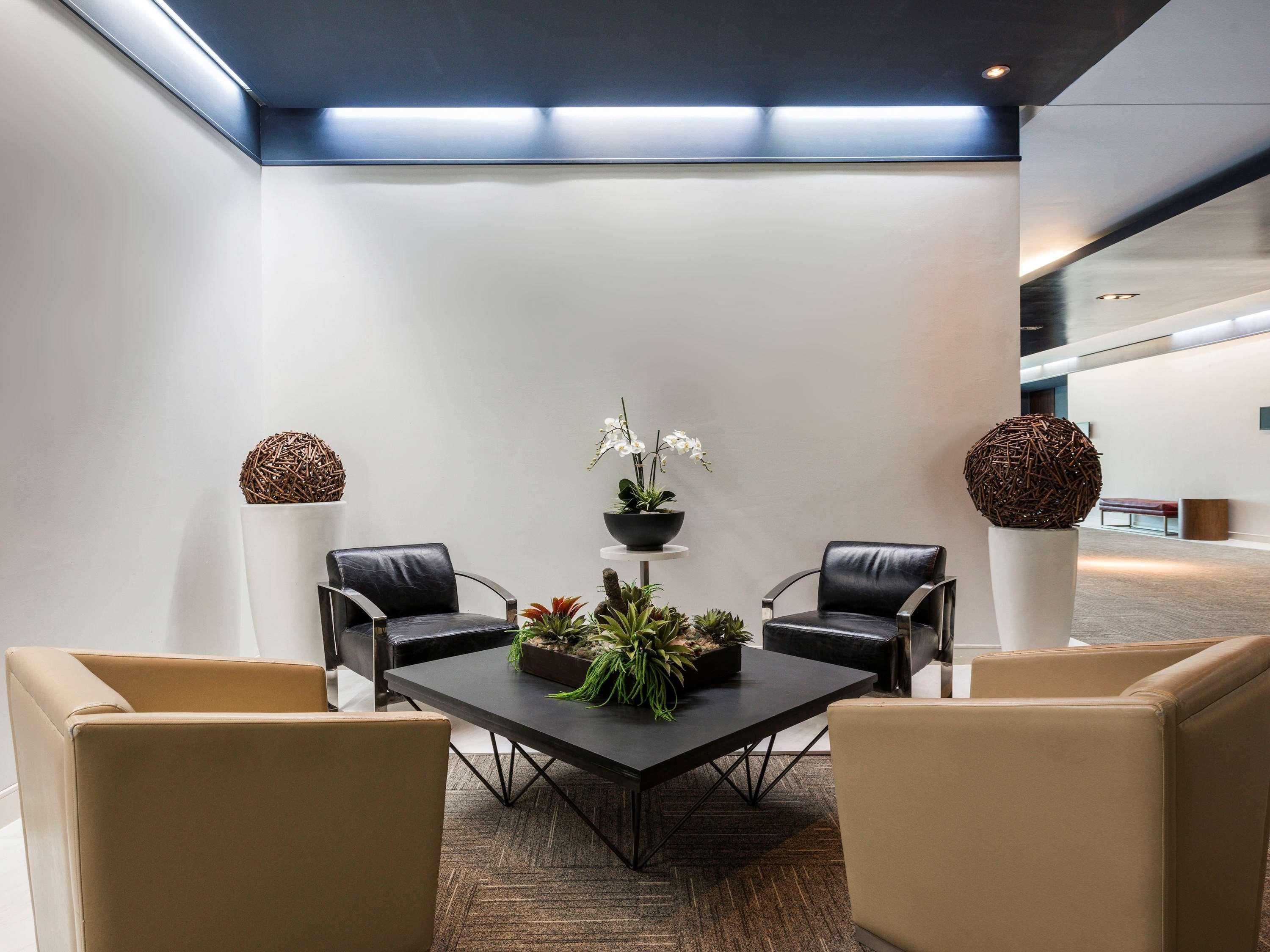 Novotel Montreal Aeroport Dorval Zewnętrze zdjęcie