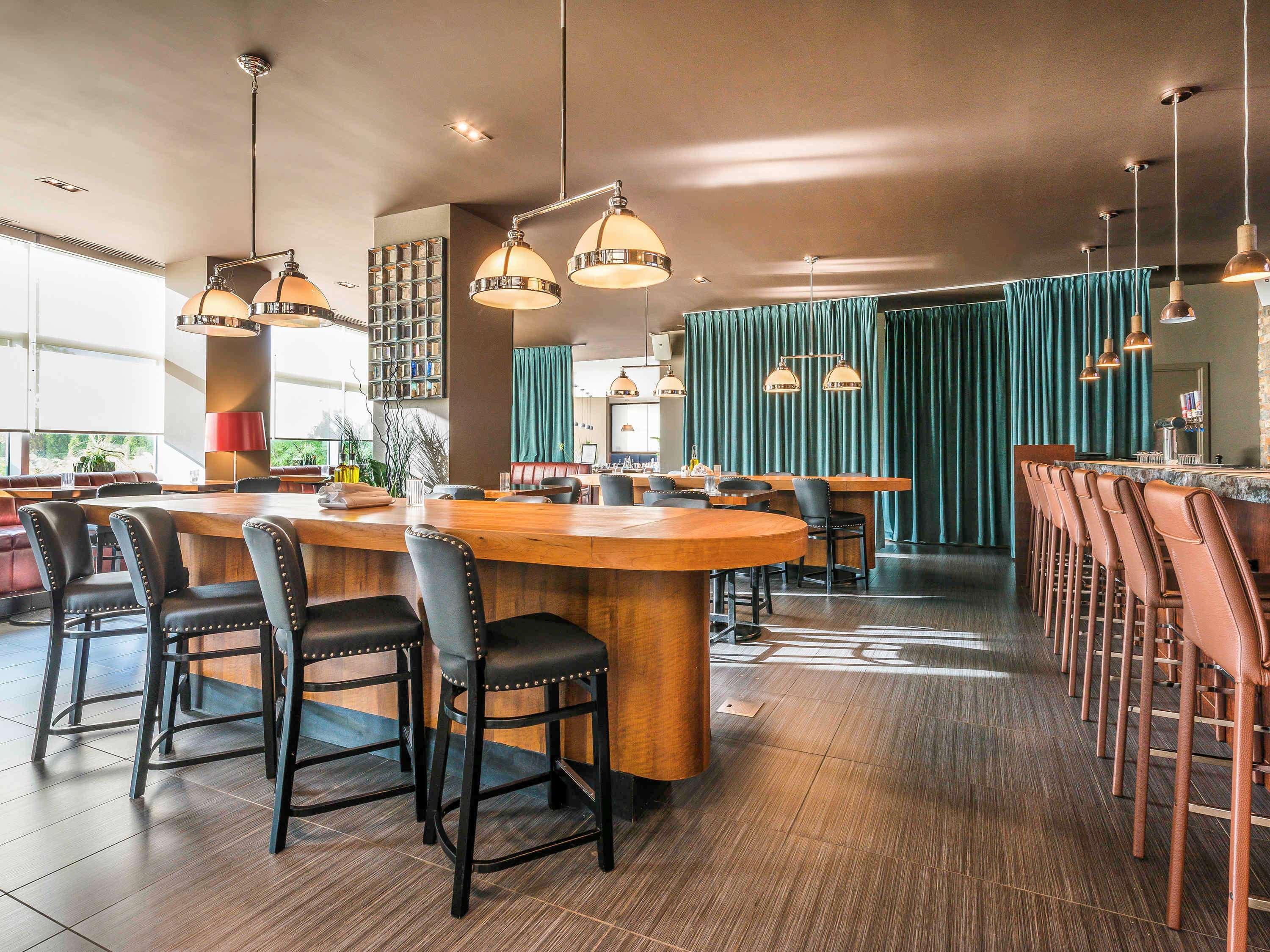 Novotel Montreal Aeroport Dorval Zewnętrze zdjęcie