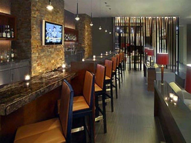 Novotel Montreal Aeroport Dorval Zewnętrze zdjęcie