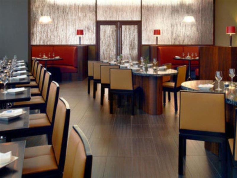 Novotel Montreal Aeroport Dorval Zewnętrze zdjęcie